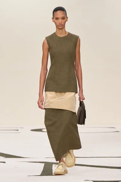 Look 35